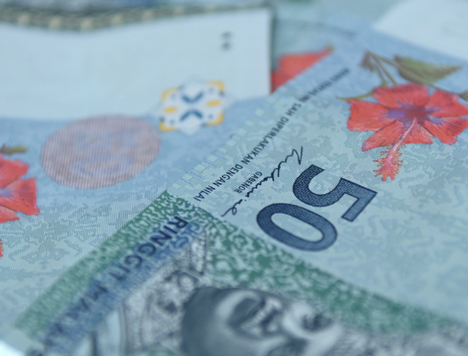 ringgit edges to RM4.06 against FOMC rate